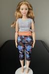 Mattel - Barbie - Made to Move - Curvy with Auburn Hair